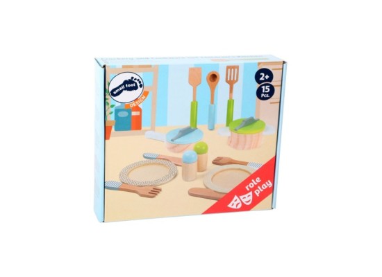 Geschirr- und Topfset aus Holz