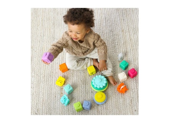 Sensorische Bauklötze, Stapelspielzeug & Tiere