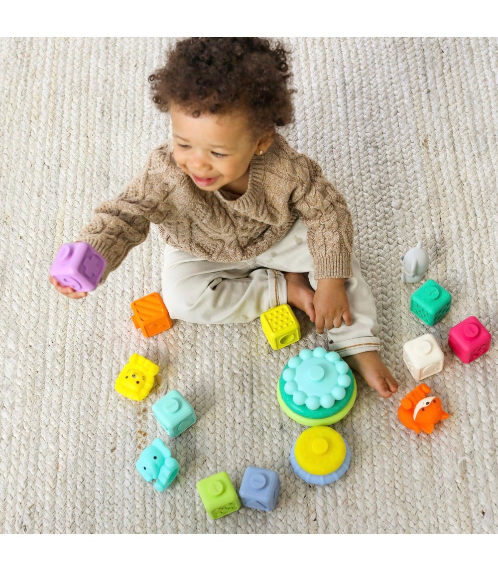 Sensorische Bauklötze, Stapelspielzeug & Tiere