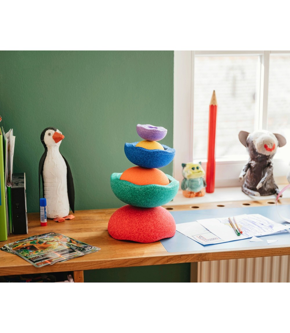 Stapelstein Inside rainbow