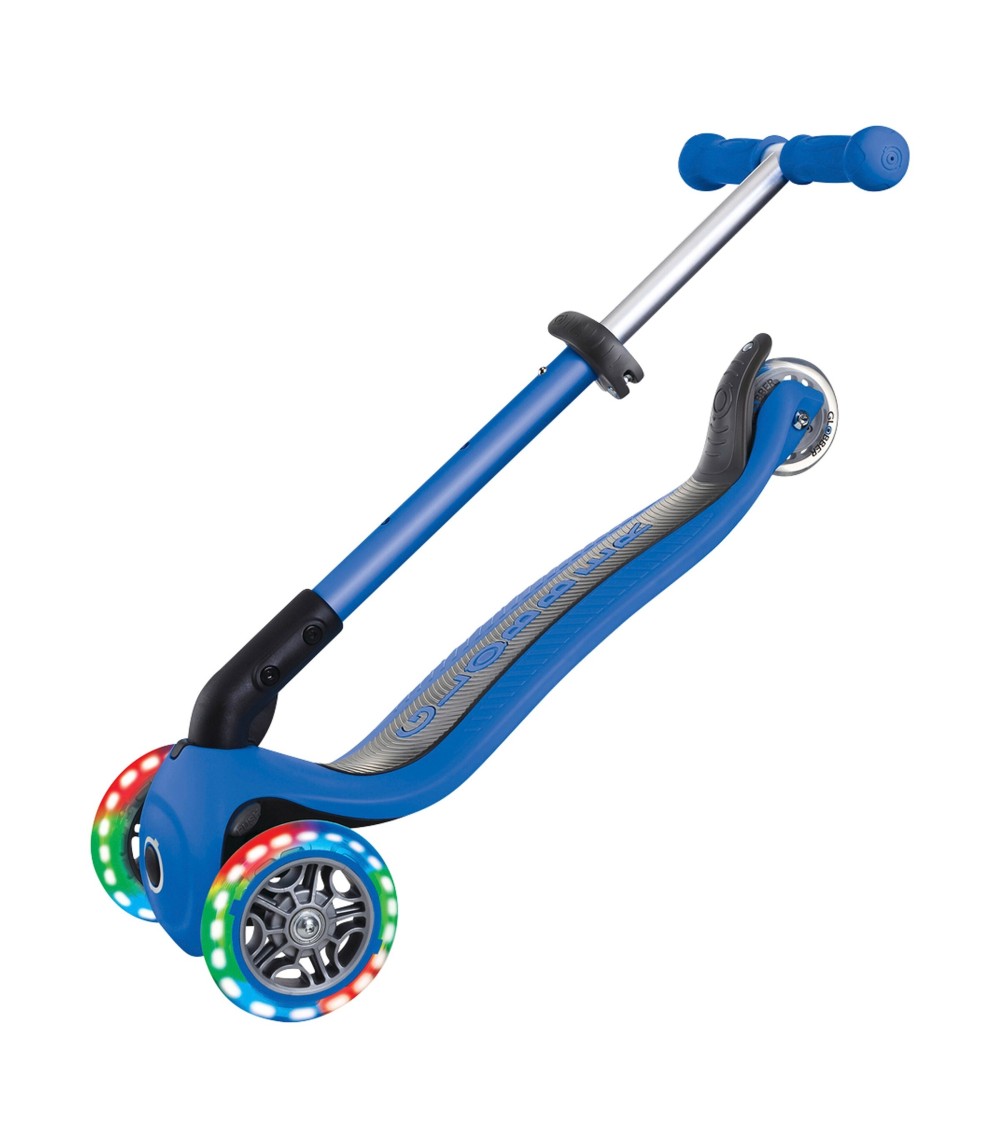 Scooter Junior mit Leuchtrollen