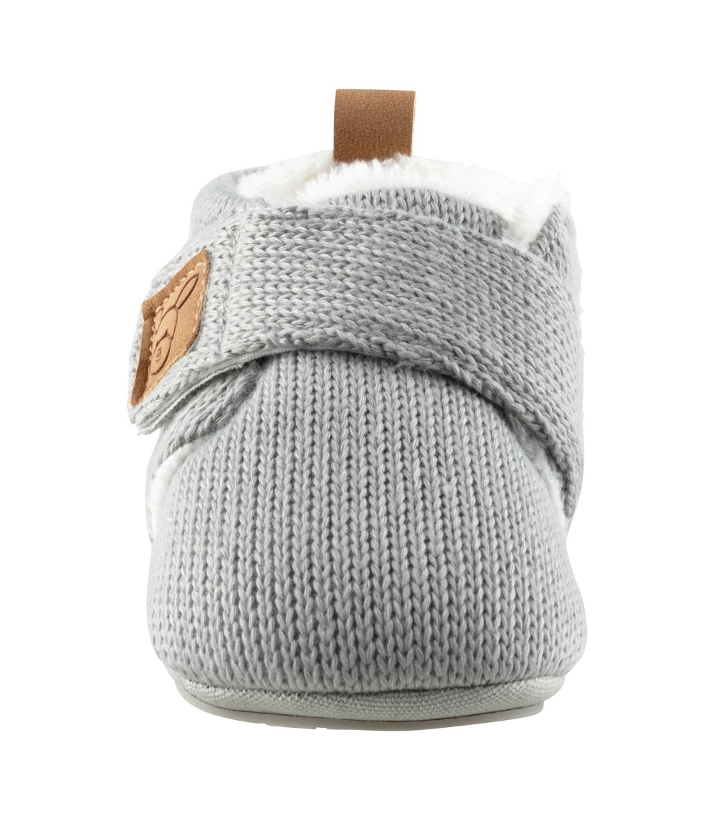 Strick-Krabbel- und Hausschuhe mit Klettverschluss