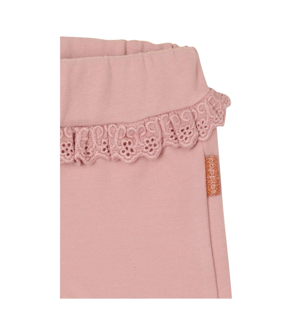 Jogginghose Lochstickerei