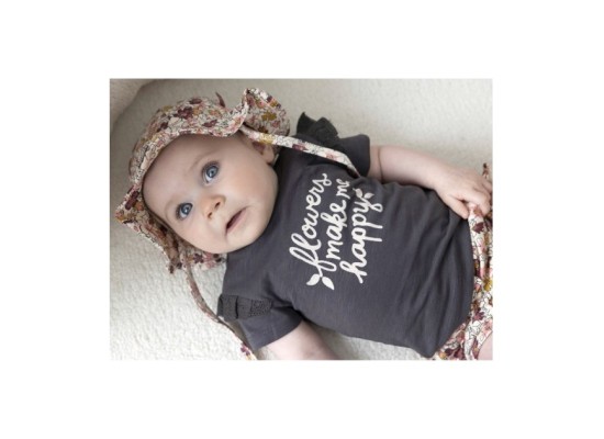 T-Shirt Flowers Stick-Rüsche