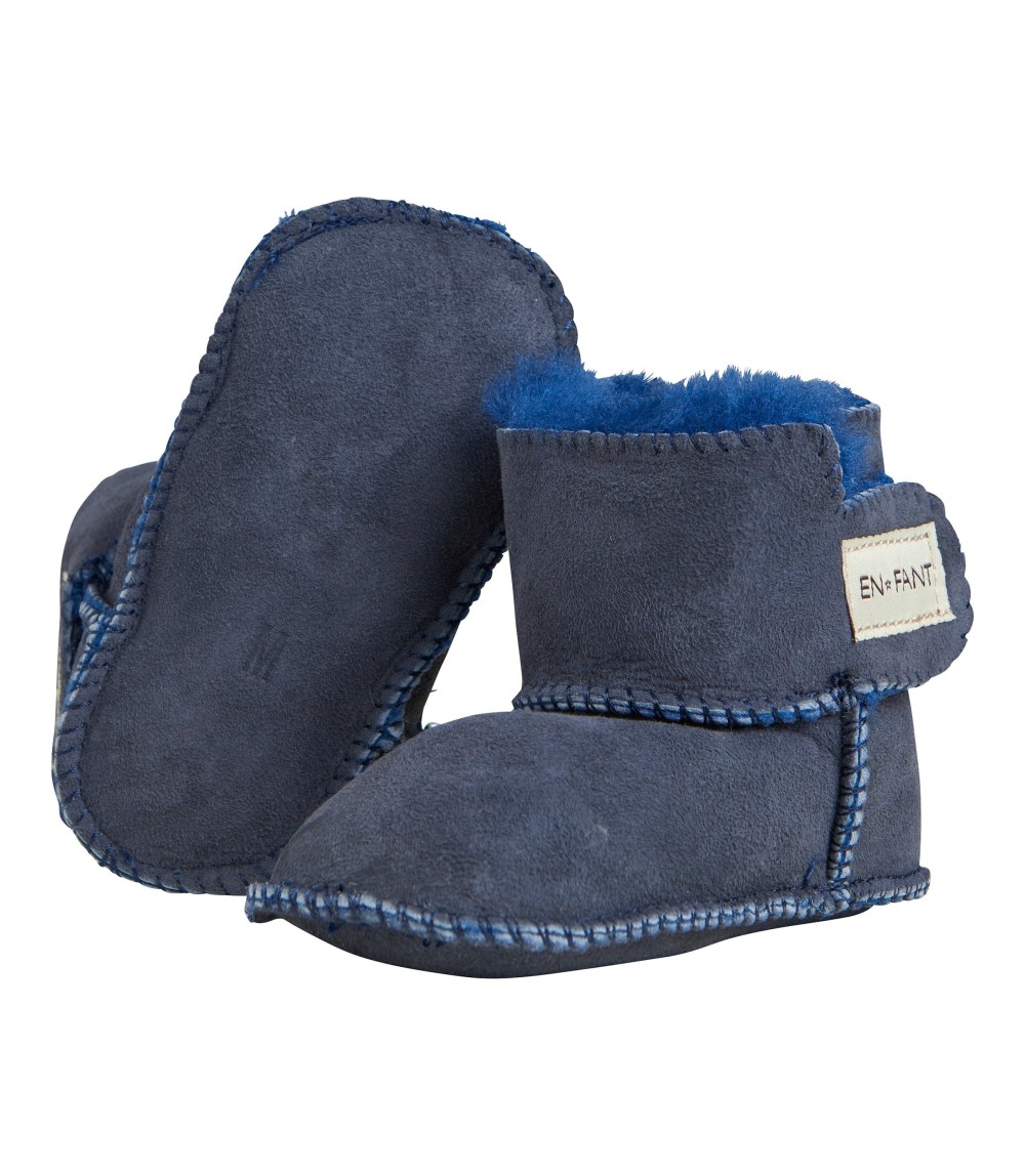 Lammfellschuhe mit Klettverschluss