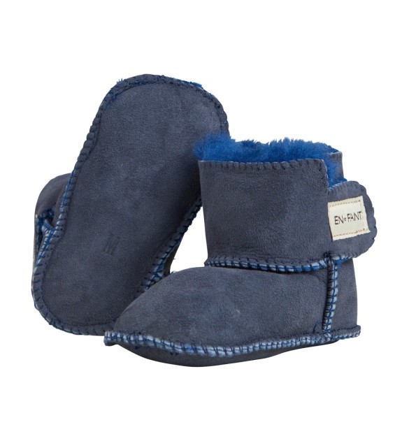 Lammfellschuhe mit Klettverschluss