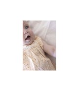 2-tlg. Set T-Shirt Flügelarm und Shorts Lochstickerei