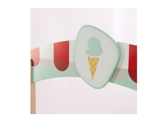 Eisstand mit Zubehör