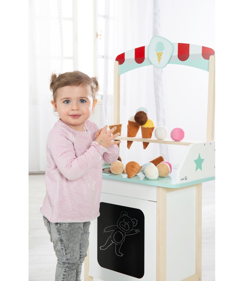Eisstand mit Zubehör