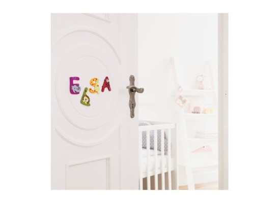 Holzbuchstaben mit Tiermotiven zum Aufkleben