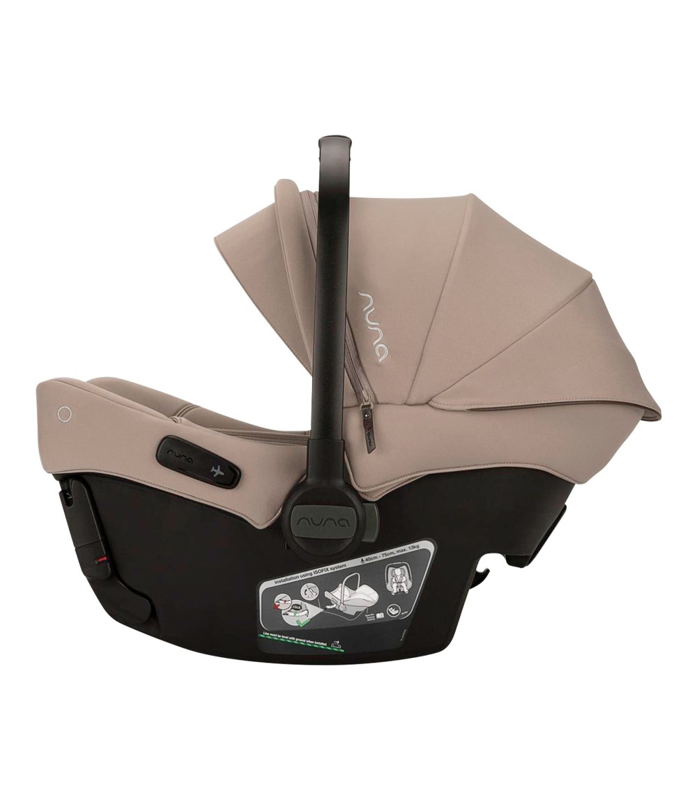 Babyschale PIPA urbn mit integrierter Isofix-Basis