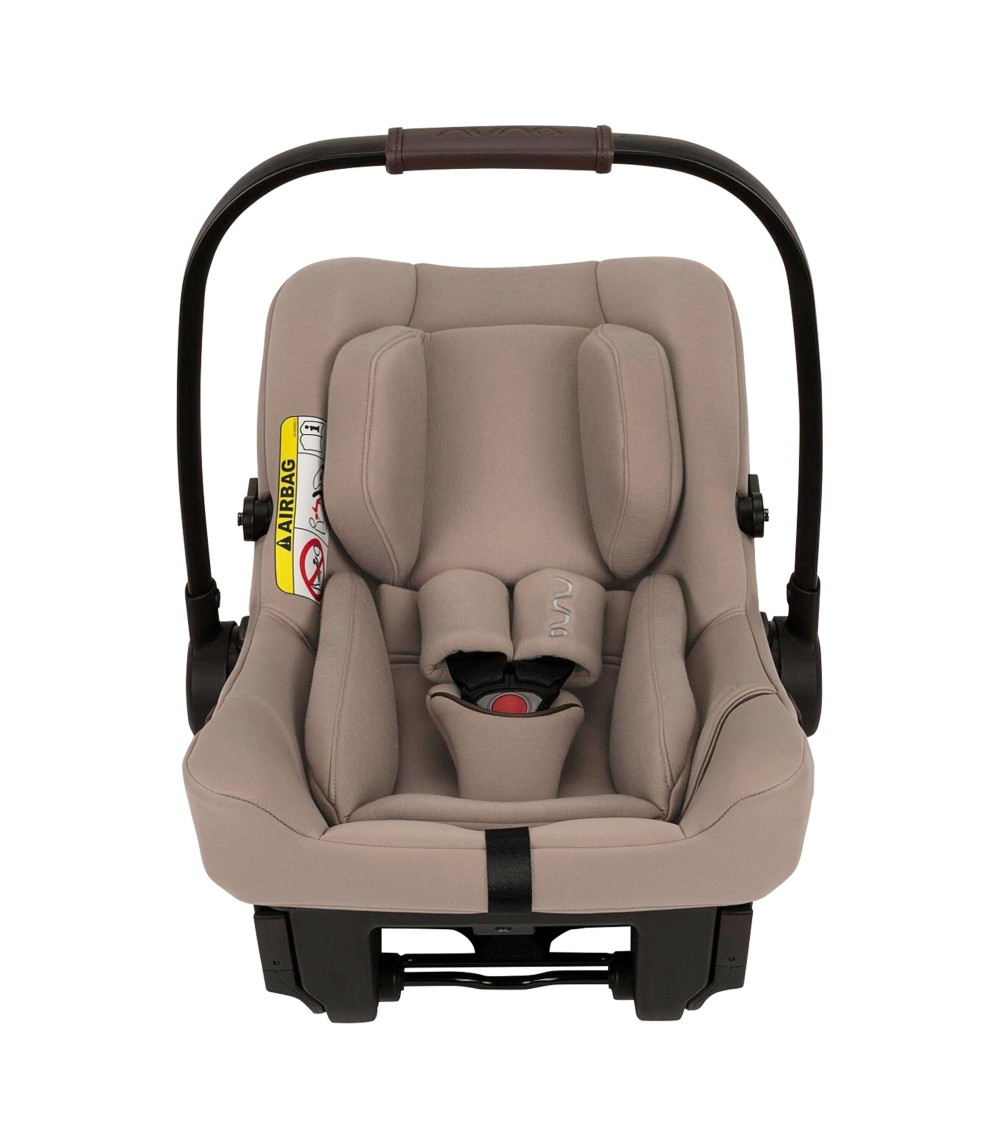 Babyschale PIPA urbn mit integrierter Isofix-Basis