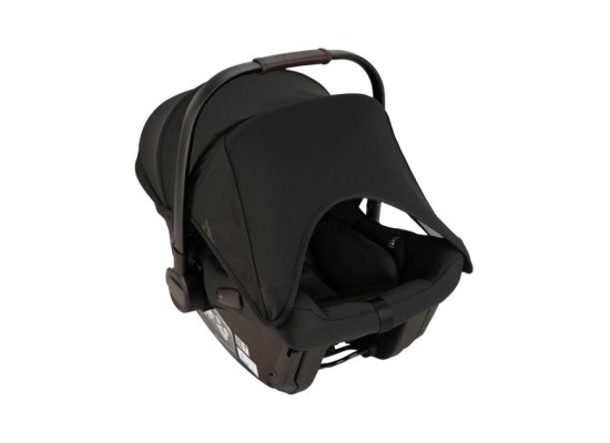 Babyschale PIPA urbn mit integrierter Isofix-Basis