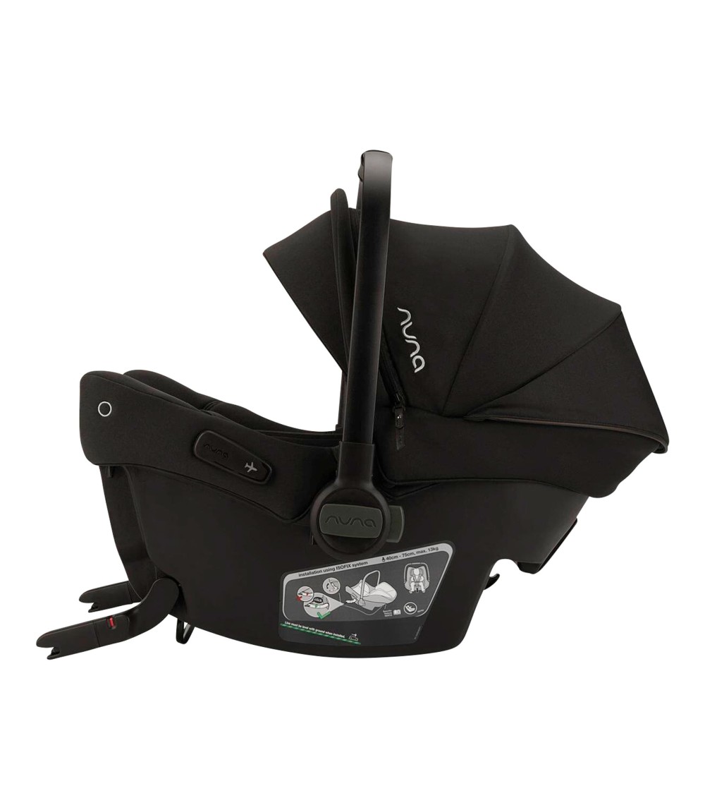 Babyschale PIPA urbn mit integrierter Isofix-Basis