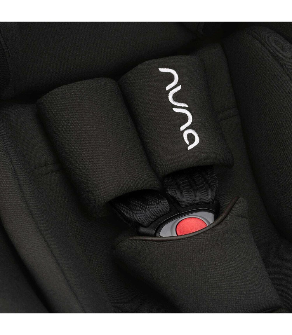 Babyschale PIPA urbn mit integrierter Isofix-Basis