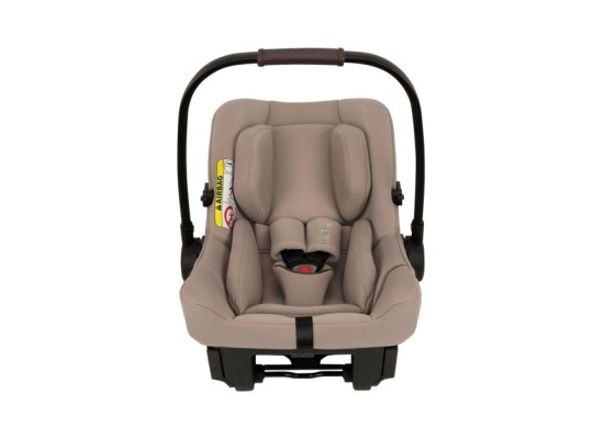 Babyschale PIPA urbn mit integrierter Isofix-Basis
