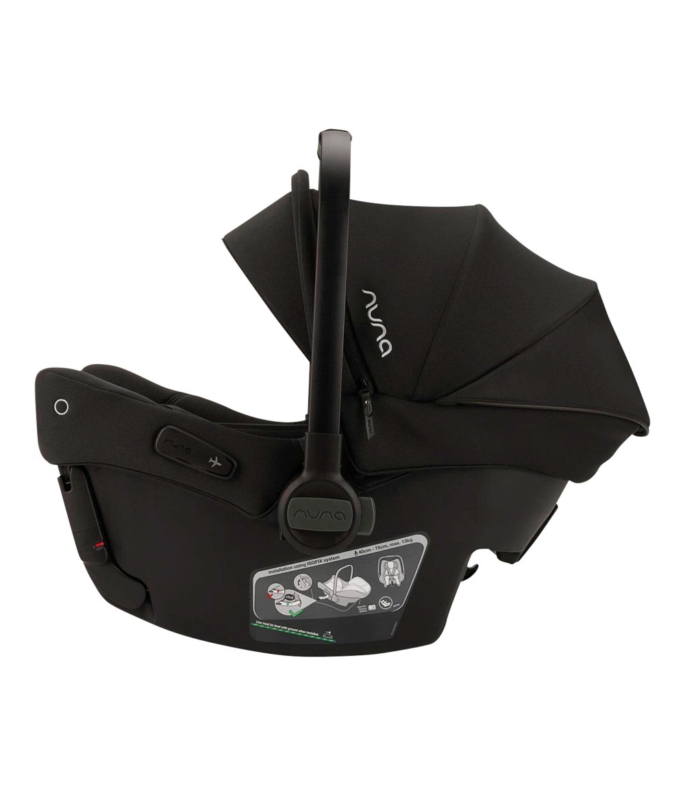 Babyschale PIPA urbn mit integrierter Isofix-Basis