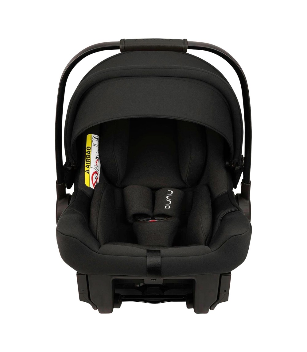 Babyschale PIPA urbn mit integrierter Isofix-Basis