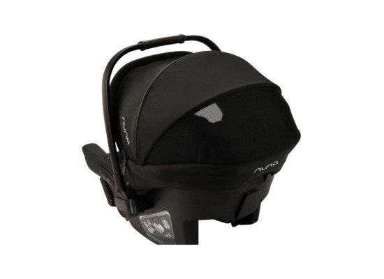 Babyschale PIPA urbn mit integrierter Isofix-Basis