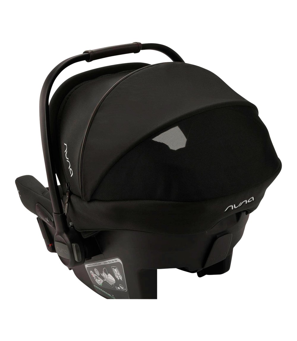 Babyschale PIPA urbn mit integrierter Isofix-Basis