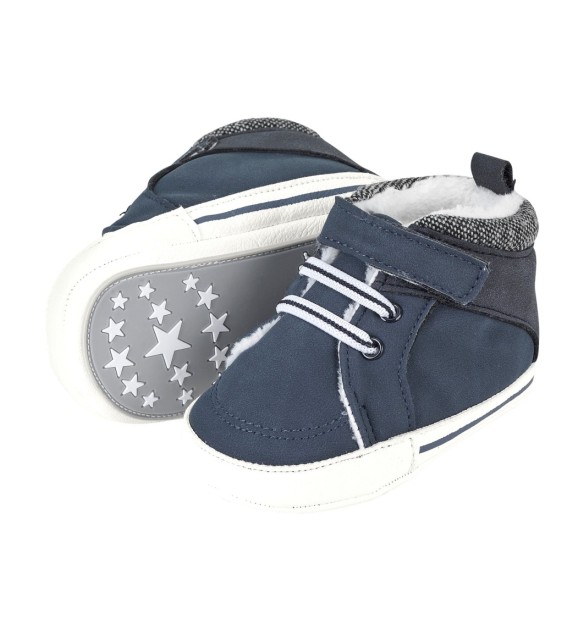 Winterschuhe mit Klettverschluss