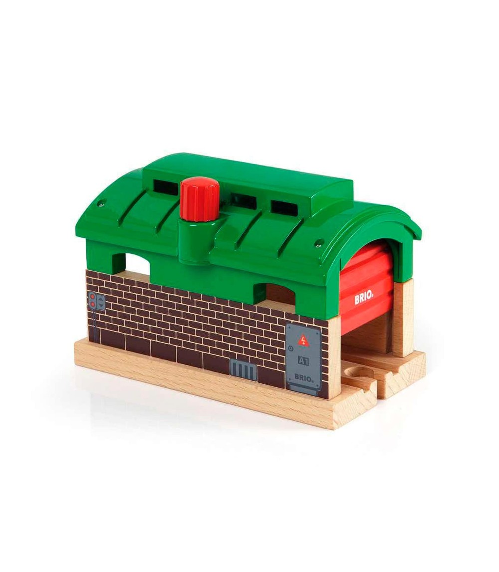 Lokschuppen mit Rolltor