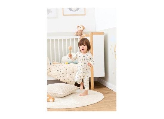 Schlafoverall On the road