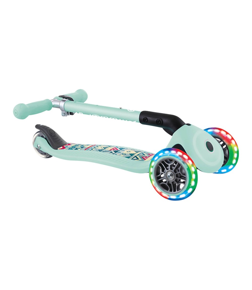 Scooter Junior mit Leuchtrollen