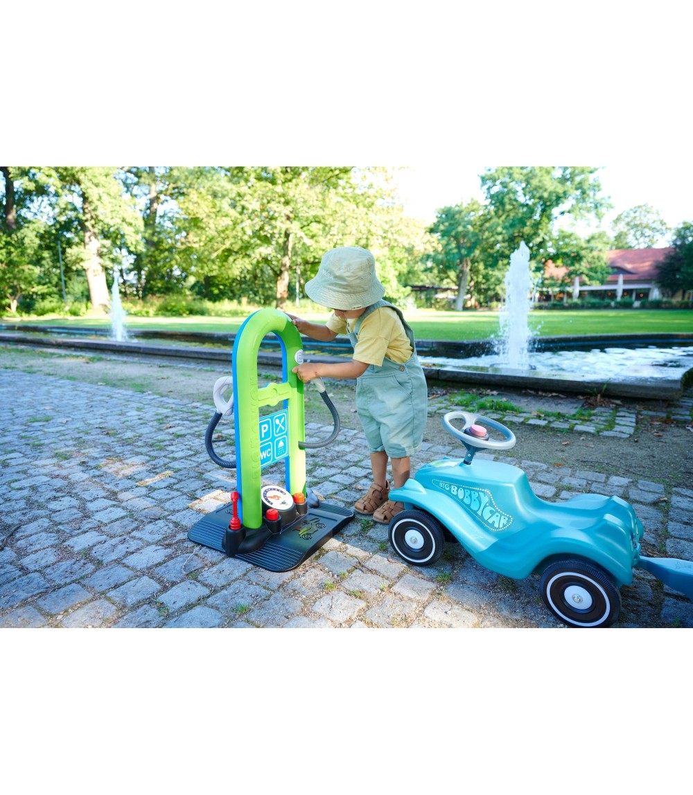 Bobby Car Service Station